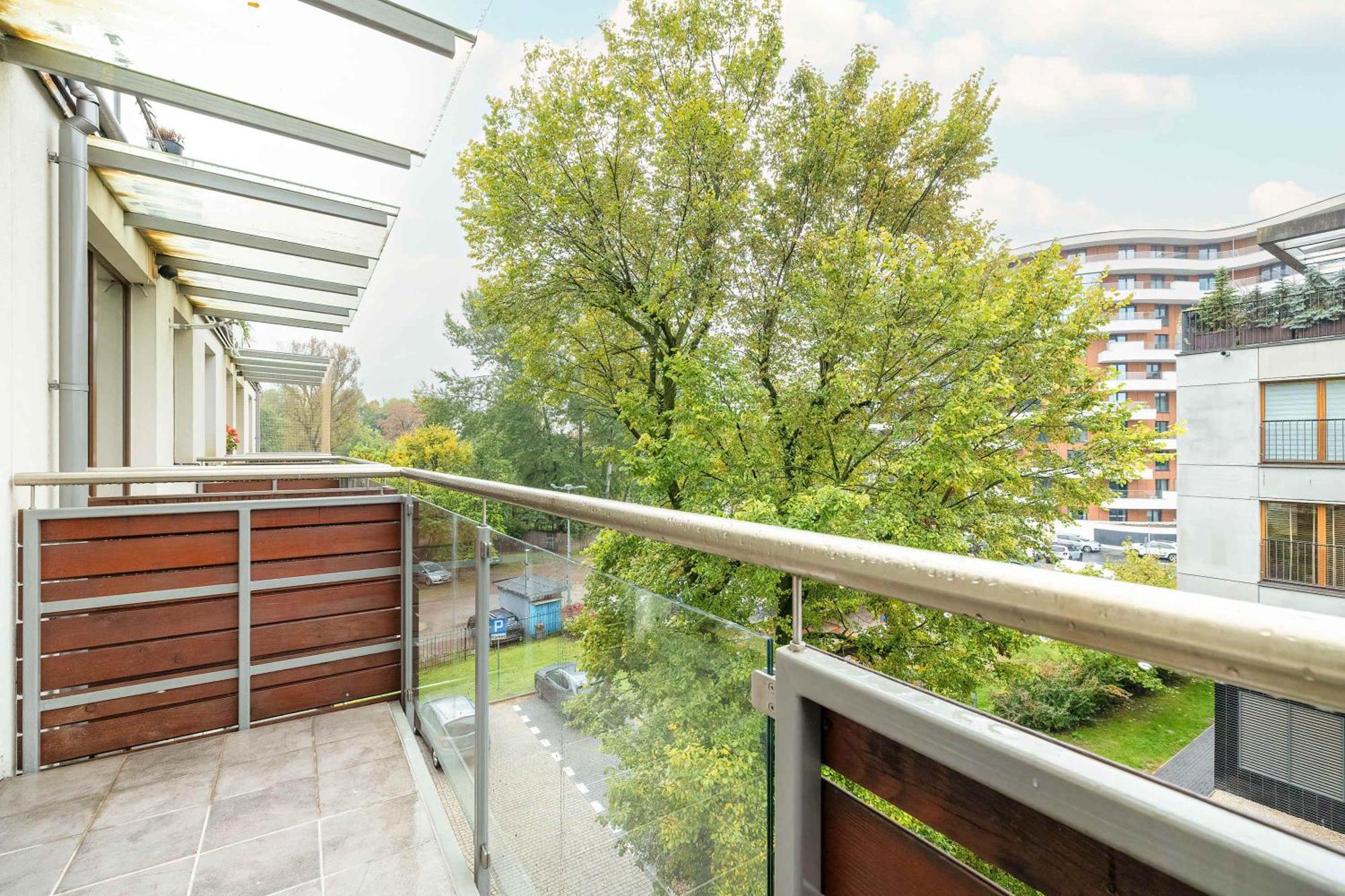 Grzegorzecka Family With Balcony & Parking Cracow By Renters Krakau